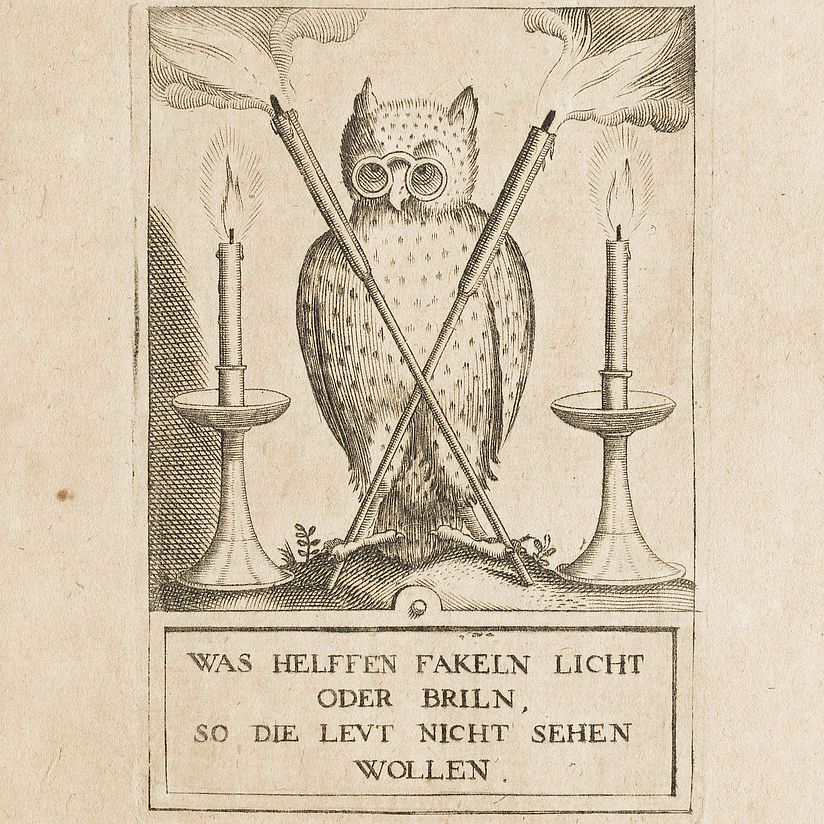 Heinrich Khunrath: Amphitheatrum Sapientiae Aeternae (1602/1609) Eule als Symbol der Weisheit mit Spruch: Was helffen Fakeln Licht oder Briln, so die Leut nicht sehen wollen.