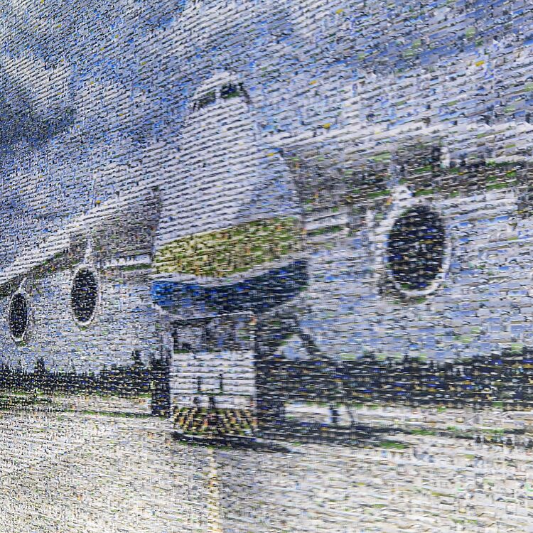Sonderausstellung "Light and Shadow - the Antonov Story".