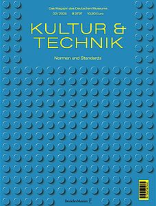 Das Cover der Zeitschrift "Kultur und Technik". Zu sehen ist eine blaue Lego-ähnliche Platte mit Noppen
