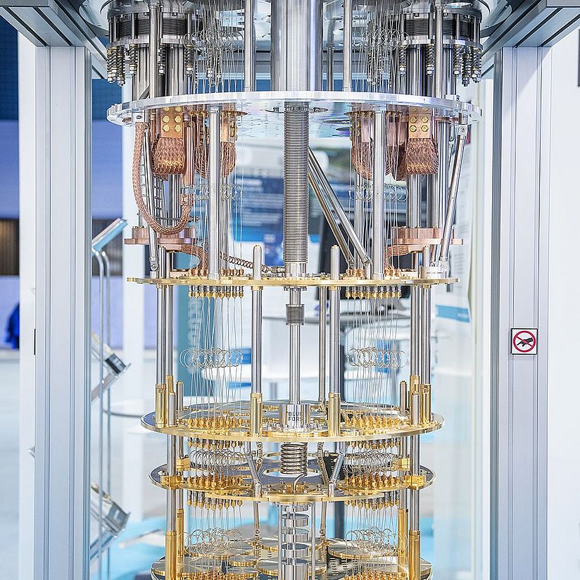 Quantum Computer in the projekt "QUANTA"