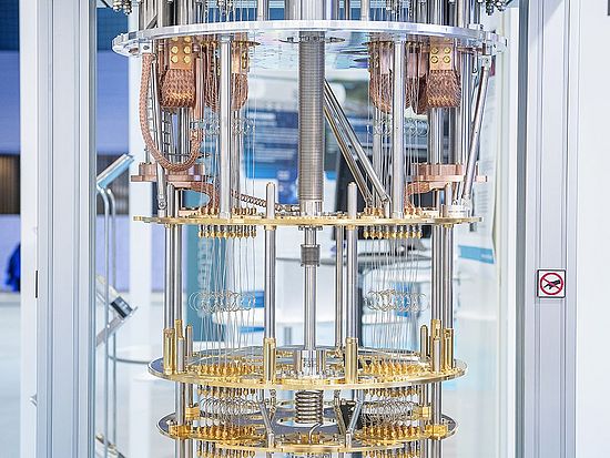 Quantencomputer im Projekt "QUANTA"
