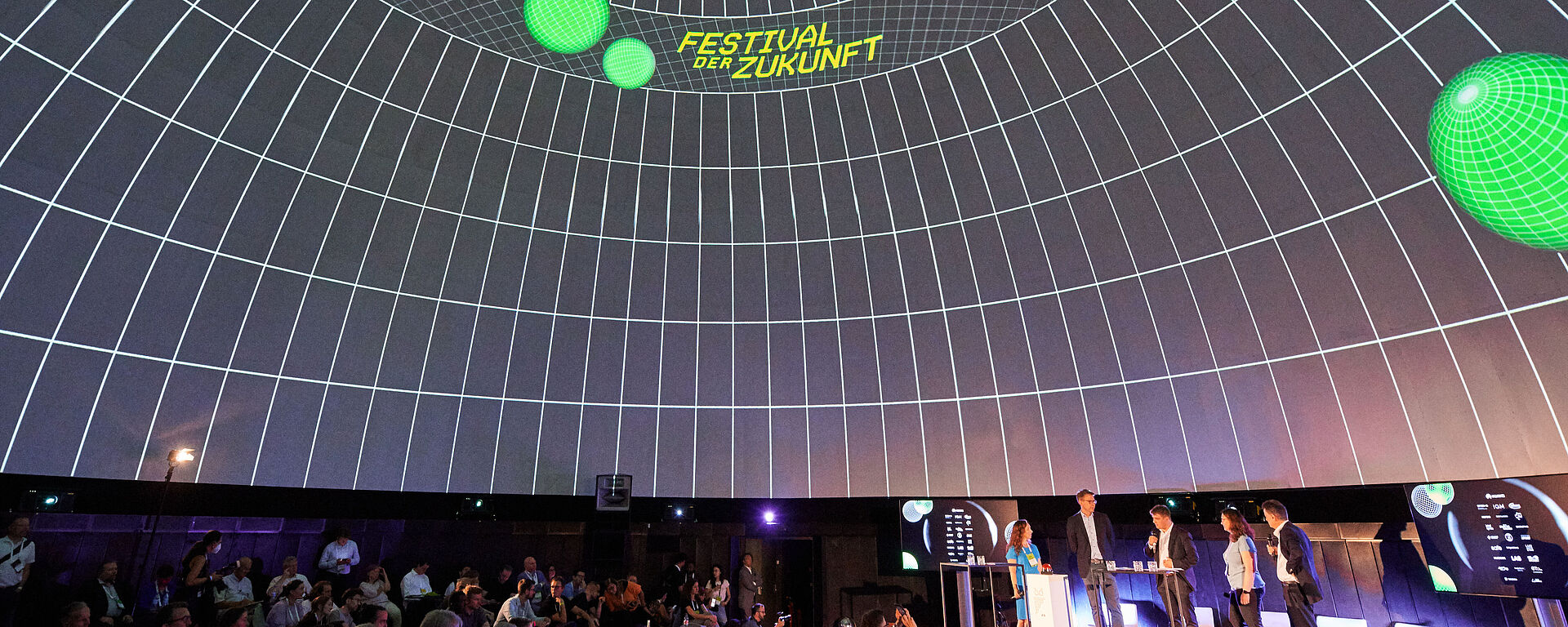 Veranstaltung im Dome im Forum der Zukunft.