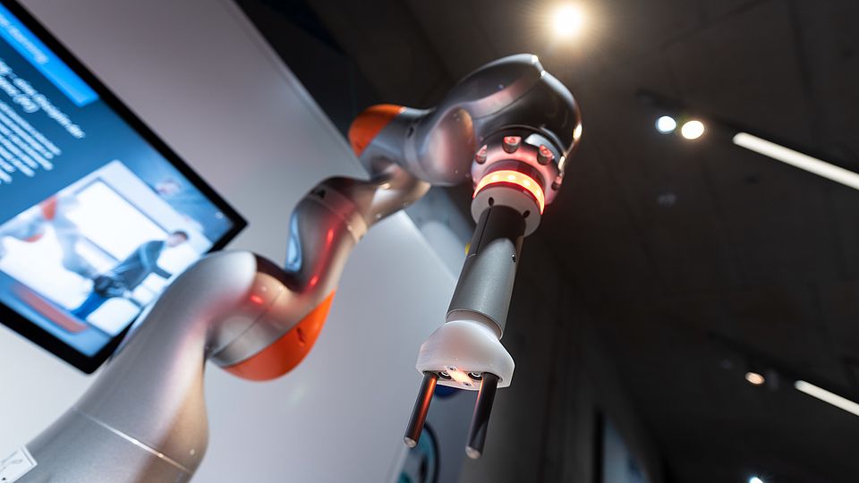 Roboterarm Kuka im Deutschen Museum Nürnberg