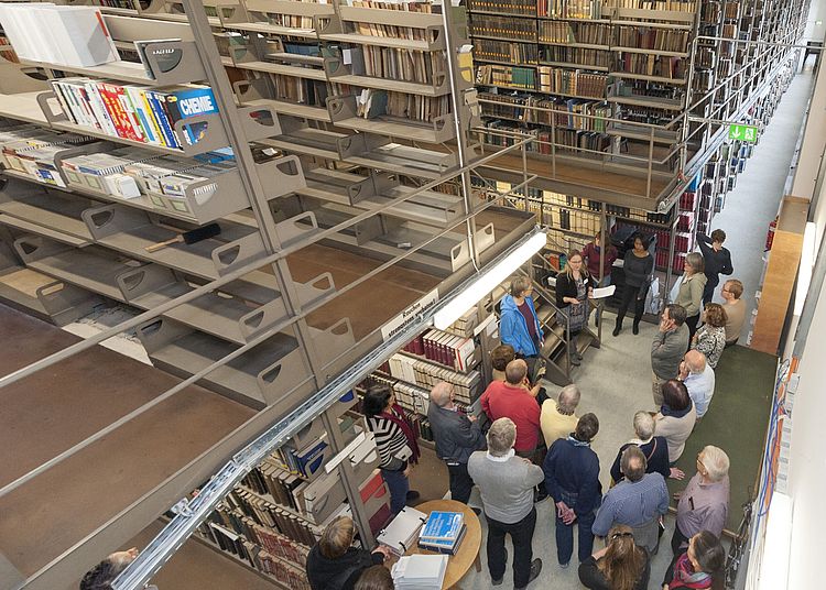 zu den Veranstaltungen in der Bibliothek