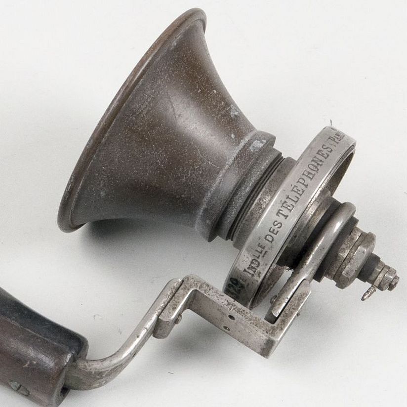 Französischer Telefonhörer, Feldpostsendung der Königlich Bayerischen Armeefernsprechabteilung 15.4.1918.