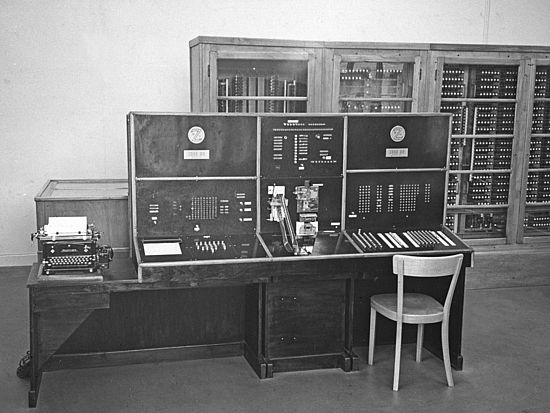 Der Rechner Zuse Z4 an der ETH Zürich, ca. 1950
