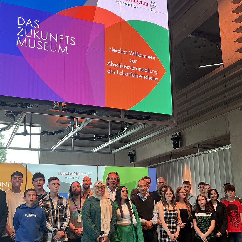 Laborfuehrerschein Der erste Laborführerschein im Deutschen Museum war ein voller Erfolg - darin sind sich die Teilnehmerinnen und Teilnehmer einig.