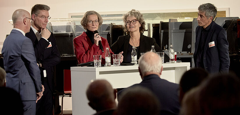 Talkrunde im Rahmen der Festveranstaltung 30 Jahre Deutsches Museum Bonn