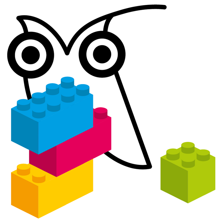 Maskottchen Eule Pfiffikus der Bildung im Deutschen Museum Bonn für die LEGO-Workshops.