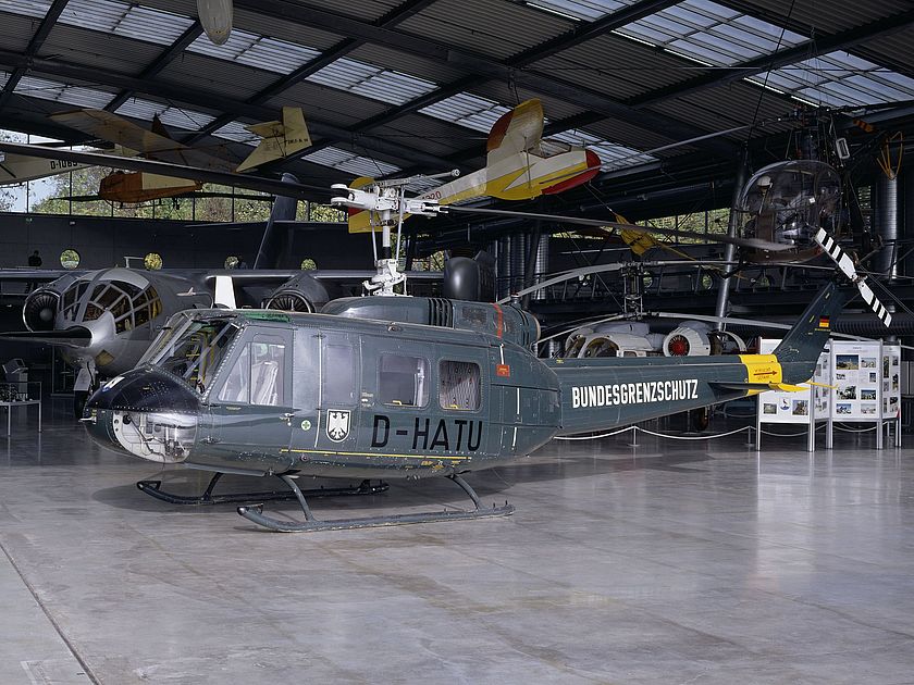  Transport- und Rettungshubschrauber Bell UH-1D in der Flugwerft Schleißheim.