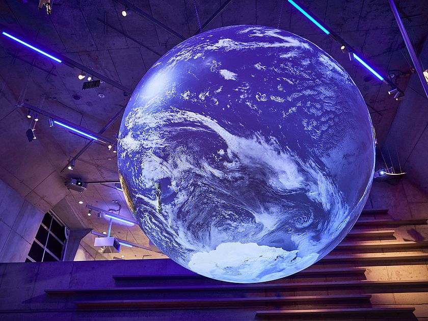 Der Globus im System Erde.
