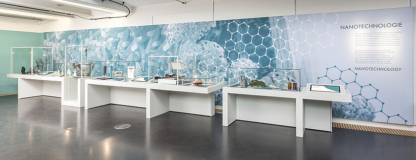 Blick in den Ausstellungsbereich Nanotechnologie.