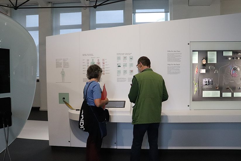 Ausstellung Gesundheit Lehrer in der Ausstellung Gesundheit
