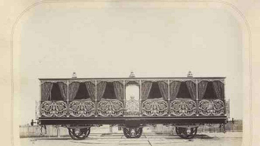 Der für den Zaren bestimmte Aussichtswagen.