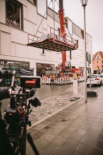 Großexponatausbringung am DMN.