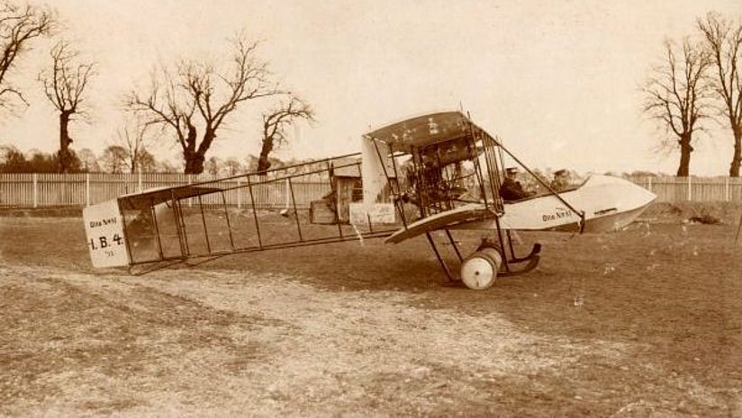 An Otto Doppeldecker at Schleissheim in 1913, ready for take-off.