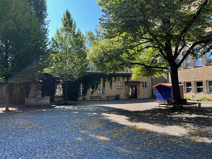 Blick in den Innenhof.