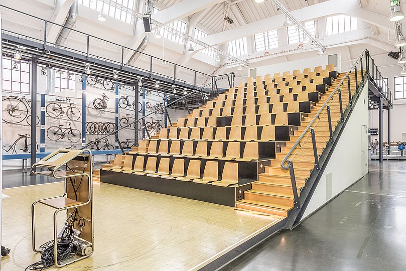 Blick in das Auditorium von Halle III.