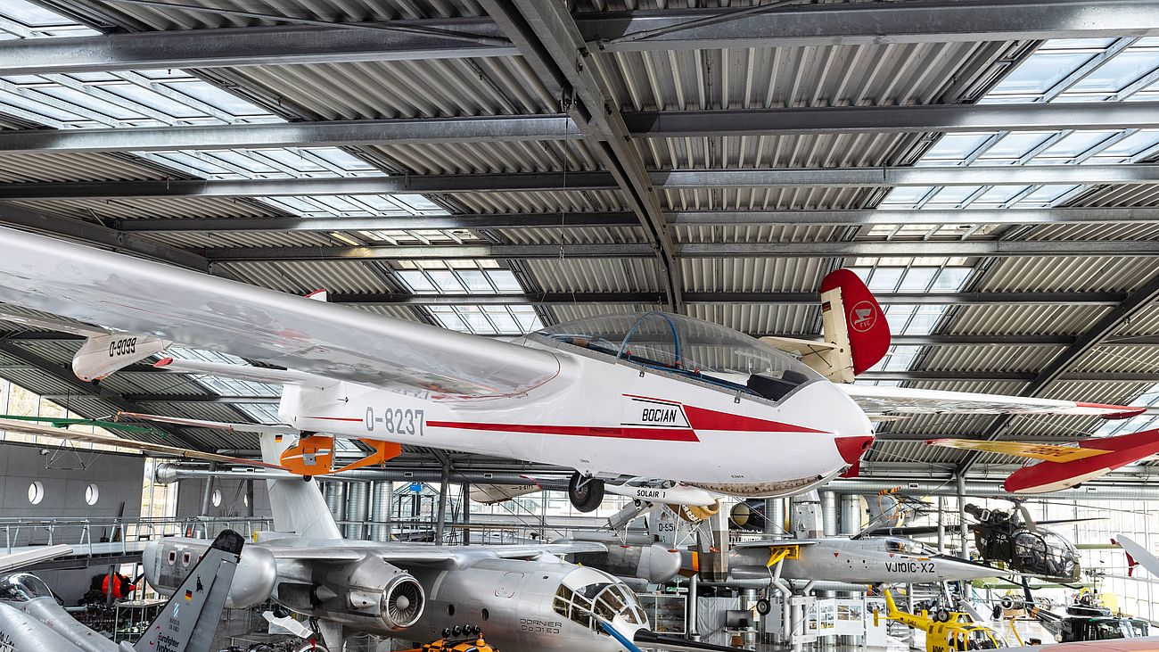 Segelflugzeug Bocian 1E in der Flugwerft Schleißheim.