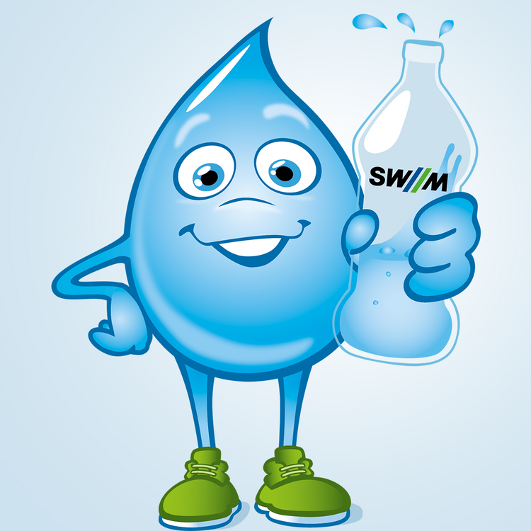 Comic-Zeichnung: Wassertropfen "Pauli" hält Wasserflasche mit SWM-Logo ins Bild, er hat ein freundliches Gesicht und grüne Turnschuhe