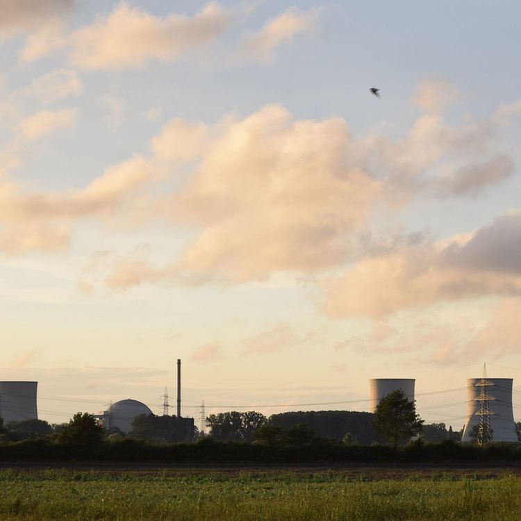 Foto vom Kernkraftwerk Biblis