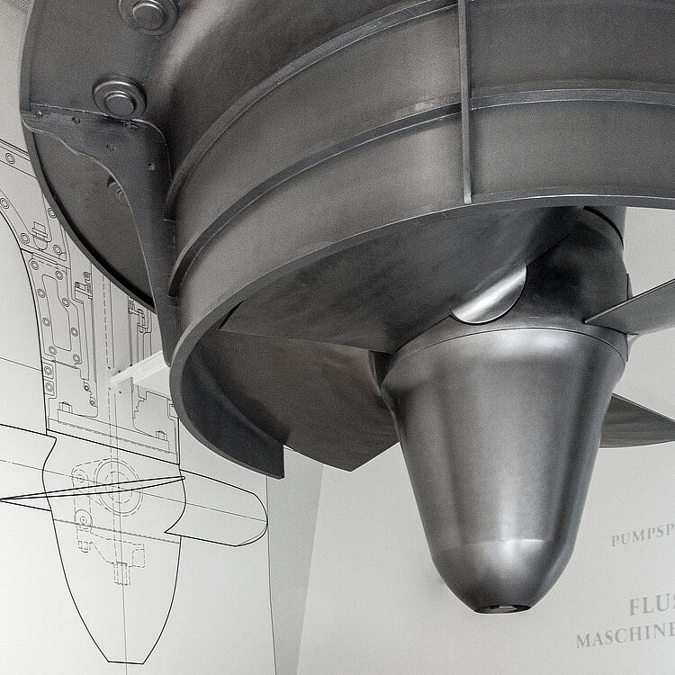 Kaplan-Turbine in der Ausstellung Energie - Motoren.