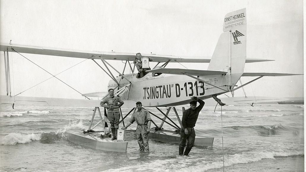 Plüschow Das Flugzeug Heinkel He 12