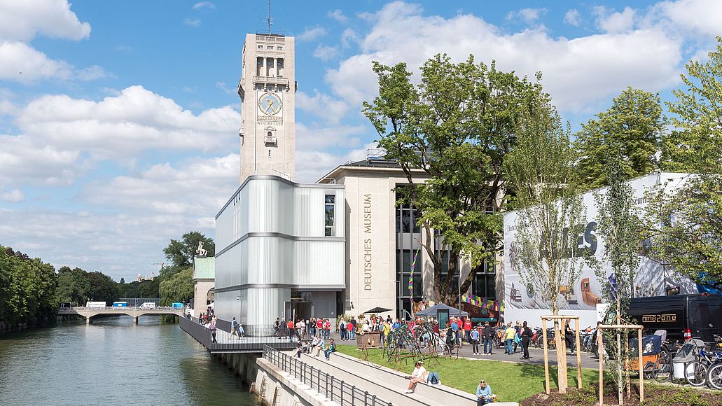 Deutsches Museum mit neuem Eingang.
