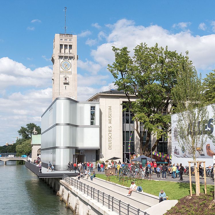 Deutsches Museum mit neuem Eingang.