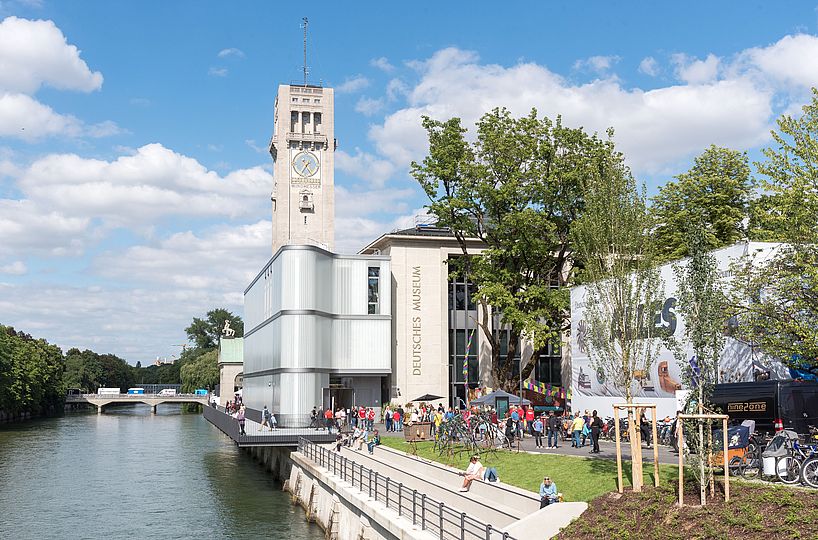 Deutsches Museum mit neuem Eingang.