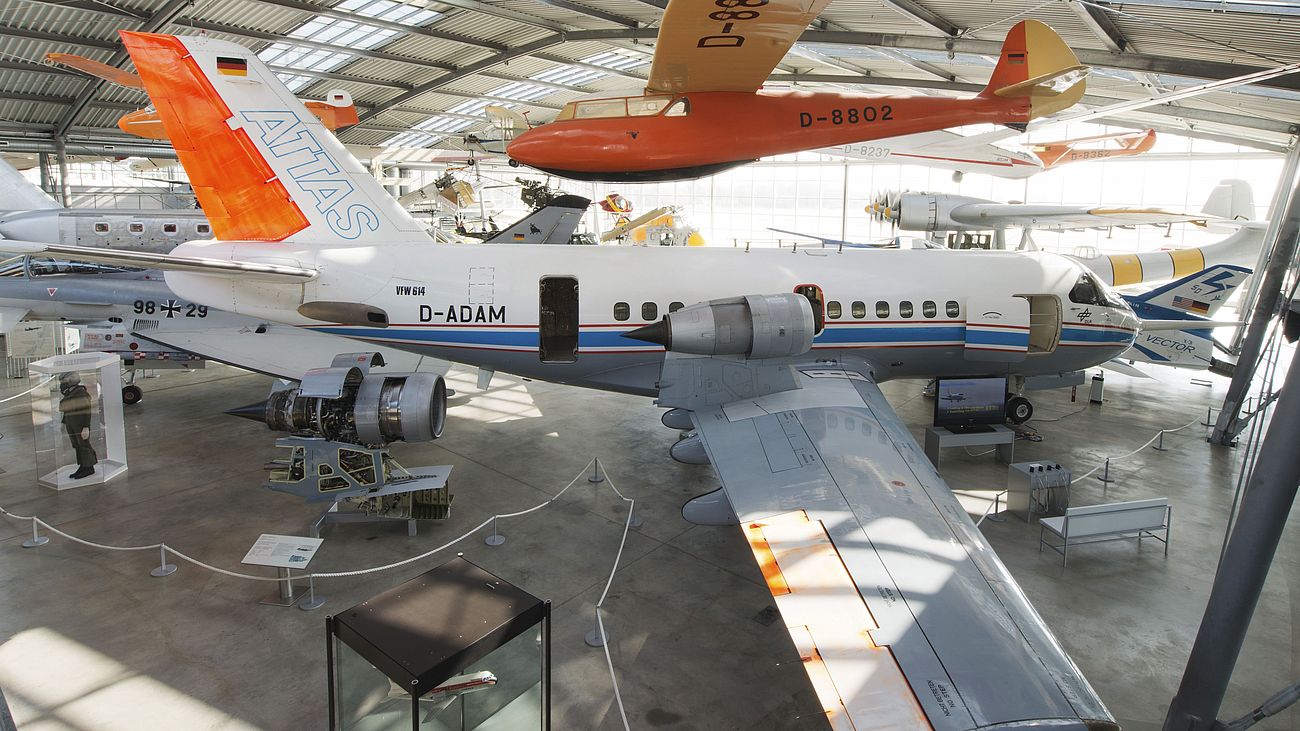 Forschungsflugzeug VFW-614 ATTAS in der Flugwerft Schleißheim.