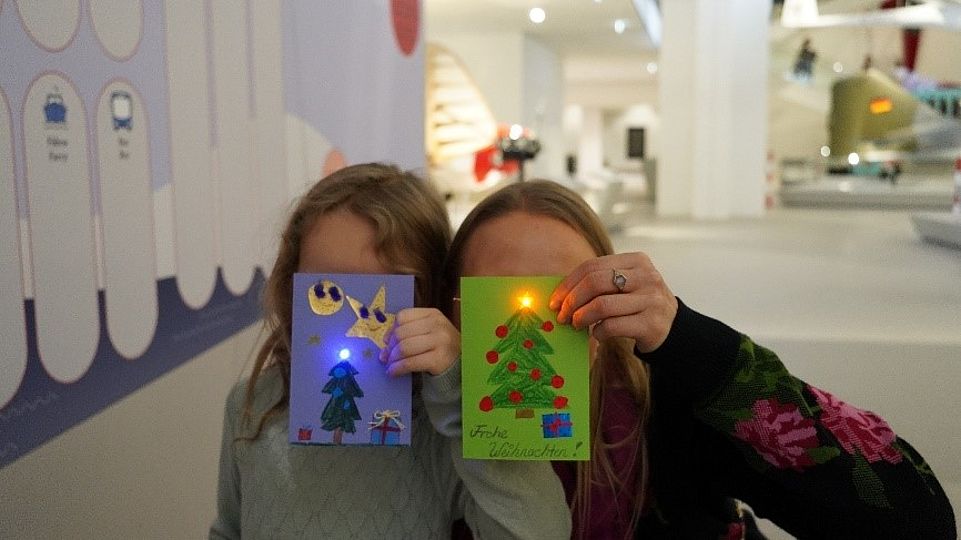 Weihnachtskarten Tinkering LED