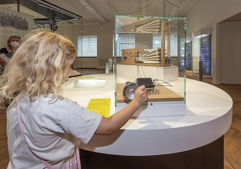 Musikinstrumente Ausstellung Kitaprogramm Ausstellung Musikinstrumente