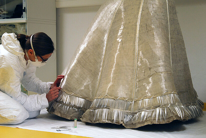  Remontage der Fransen.