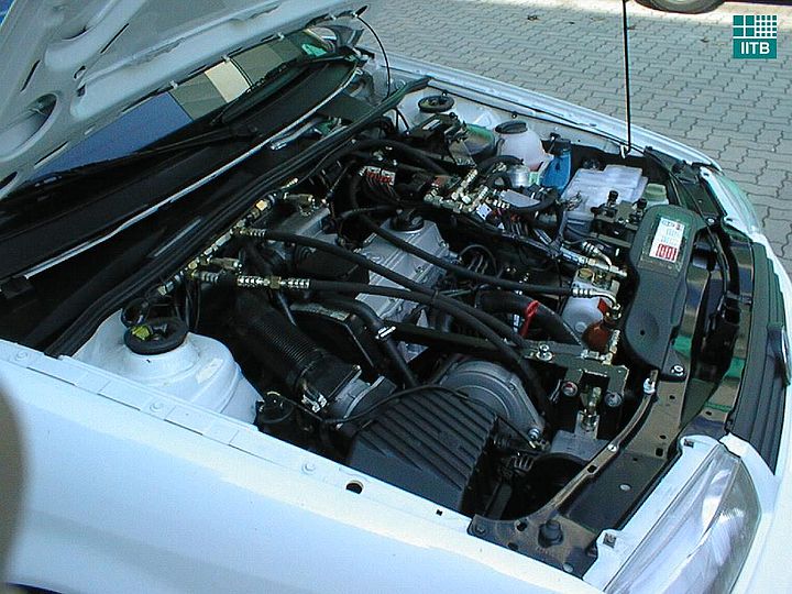 enginecompartment.jpg