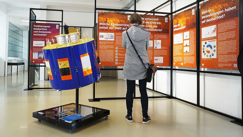 zur Sonderausstellung