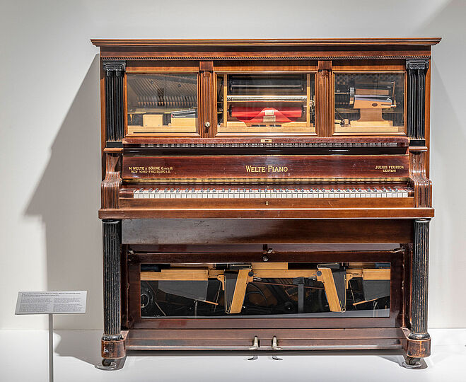 Reproduktionsklavier Welte Mignon in der Ausstellung Musikinstrumente.