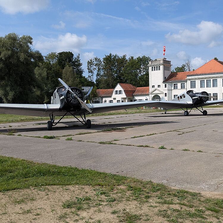 F 13 im Freigelände der Flugwerft Schleißheim.
