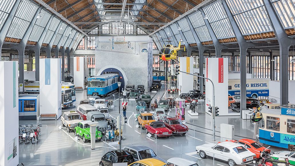 zur Ausstellung Stadtverkehr
