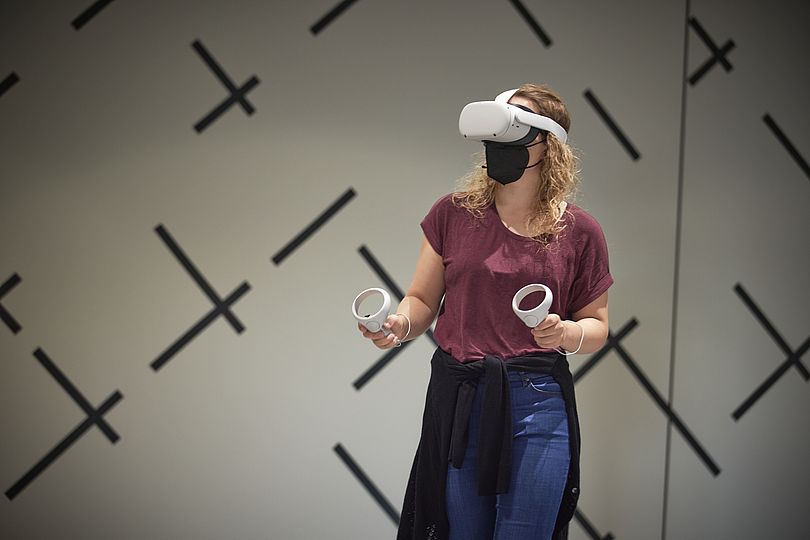 Die VR-Zeitreise ermöglicht einen Sprung in eine digitale Parallelwelt. 