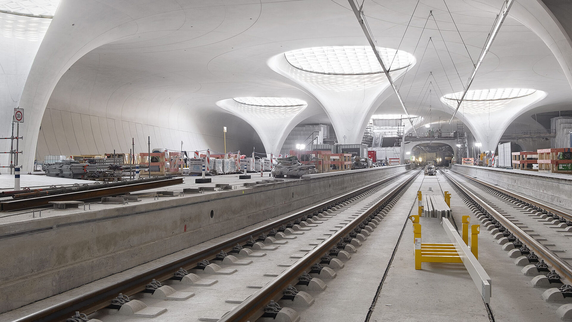 Blick auf die Baustelle der Bahnsteighalle des neuen Stuttgarter Hauptbahnhofs.