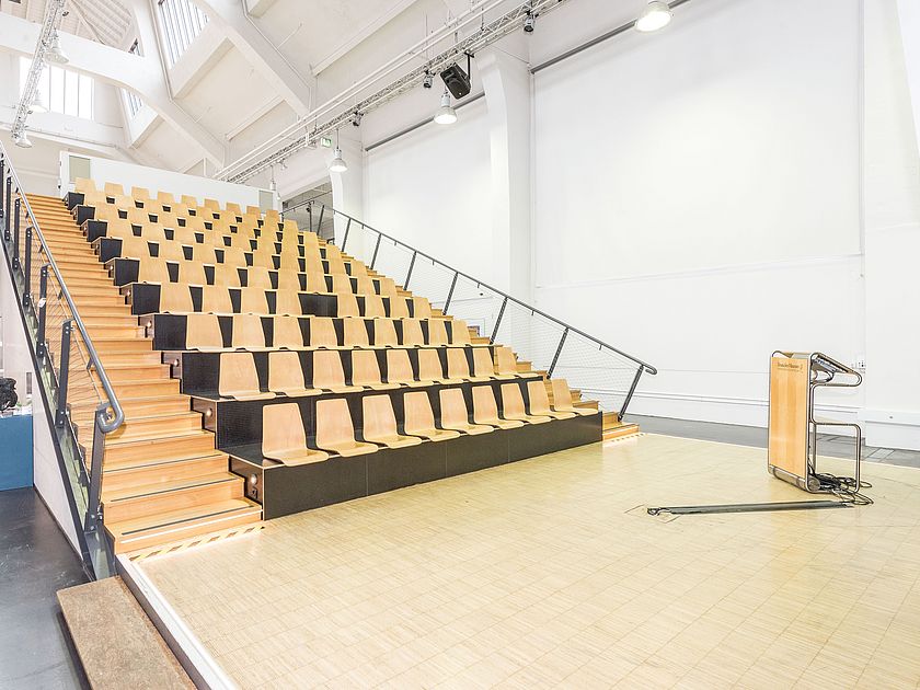 Blick in das Auditorium von Halle III.