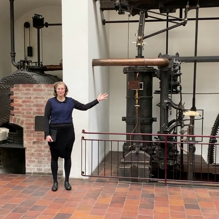 Wattsch Dampfmaschine wird erklärt