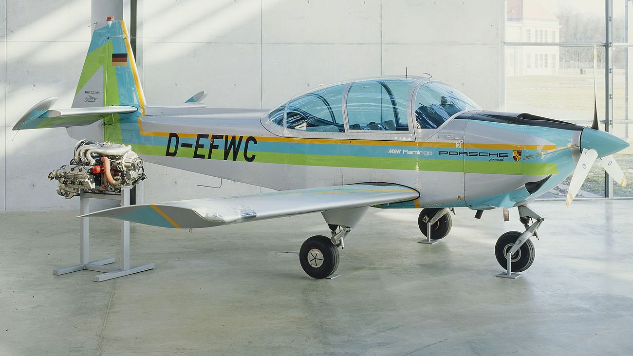 Dreisitziges Schul- und Sportflugzeug SIAT / MBB 223 Flamingo in der Flugwerft Schleißheim.