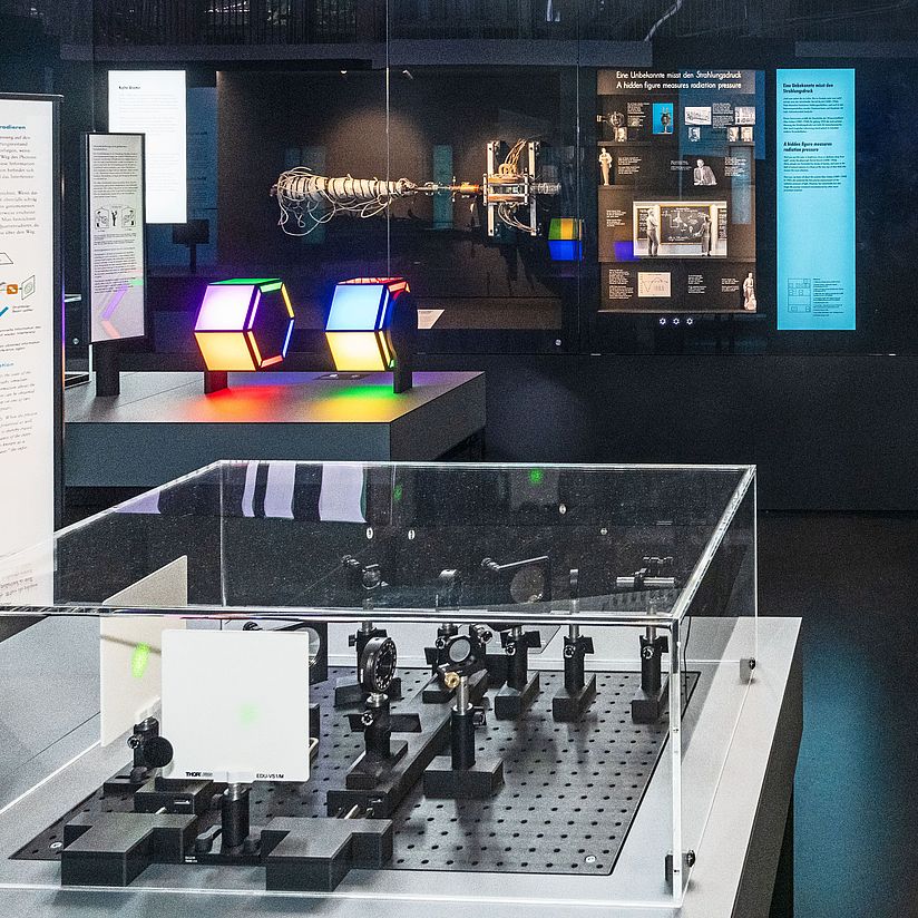 Ausstellungsraum über Quanten und Atome im Deutschen Museum