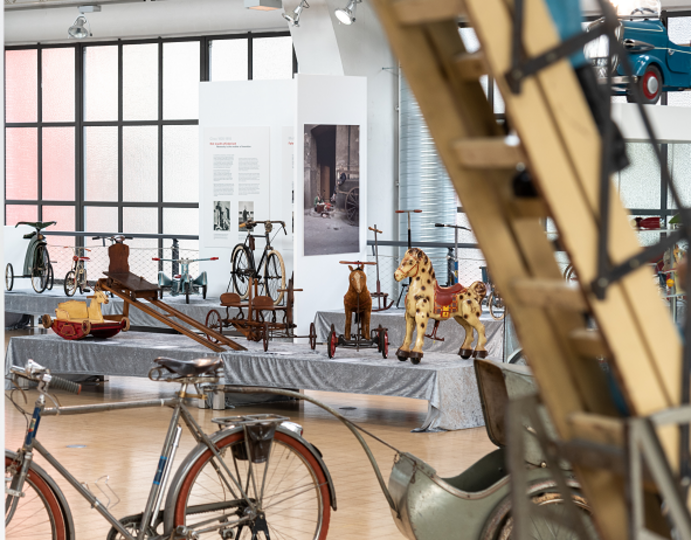 Blick in die Sonderausstellung "Mobile Kinderwelten".