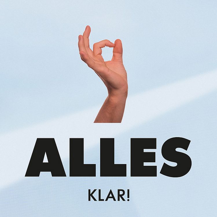 Hand formt Gebärtenzeichen für “alles klar!"