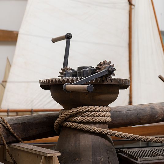 Detailaufnahme des Fischer-Ewers "Maria" HF 31.