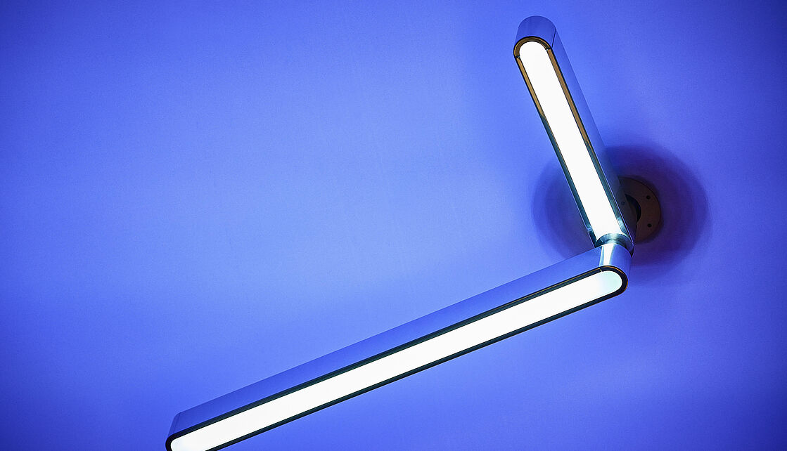 Uhr im Zukunftsmuseum Futuristische Uhr im Zukunftsmuseum.